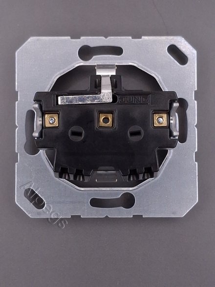 LS1520KIKLWW Штепсельная розетка SCHUKO 16A, 250V  с откидной крышкой на возвратной пружине и защитой от детей; белая